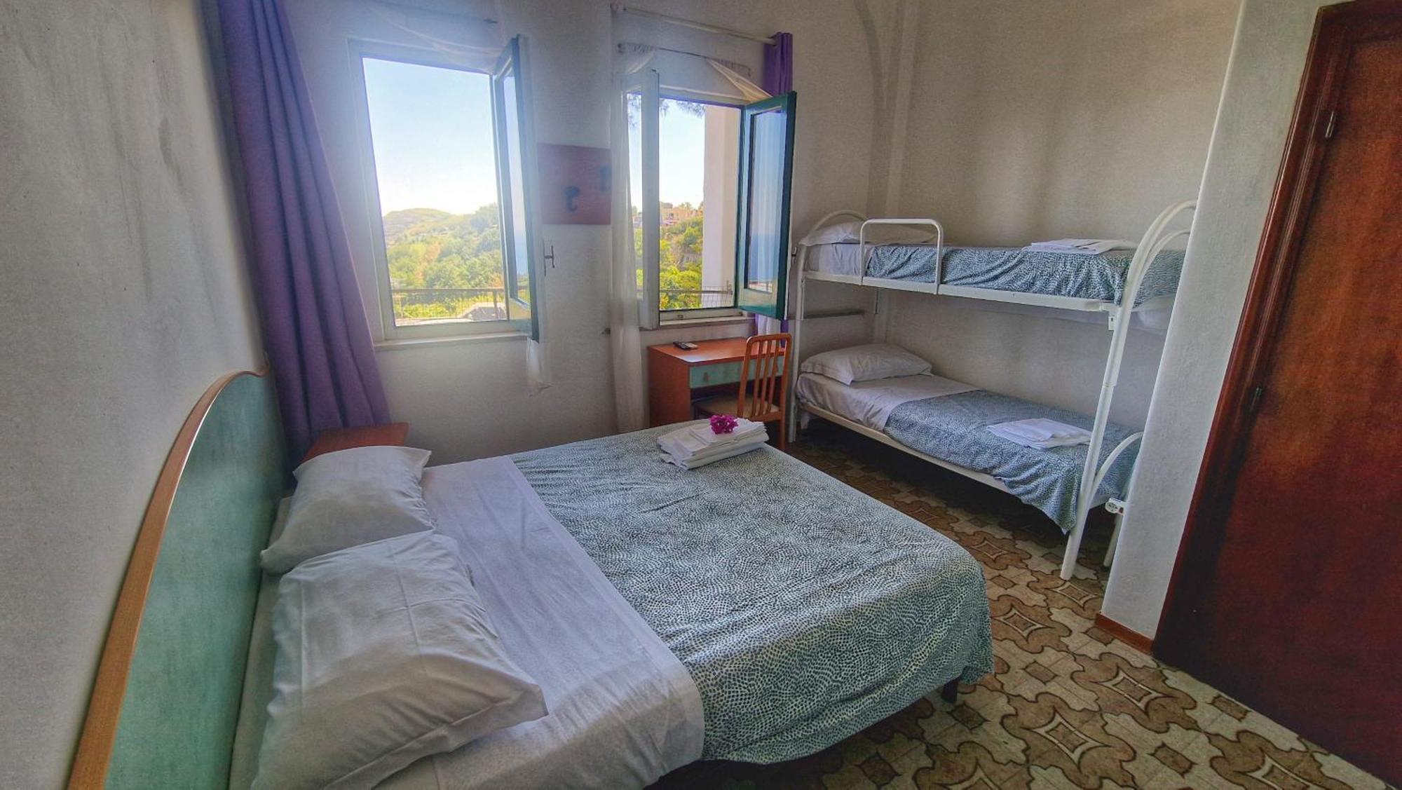 Hotel Bellavista Іскія Екстер'єр фото