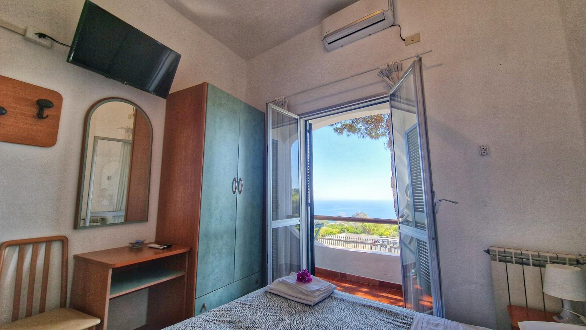 Hotel Bellavista Іскія Екстер'єр фото